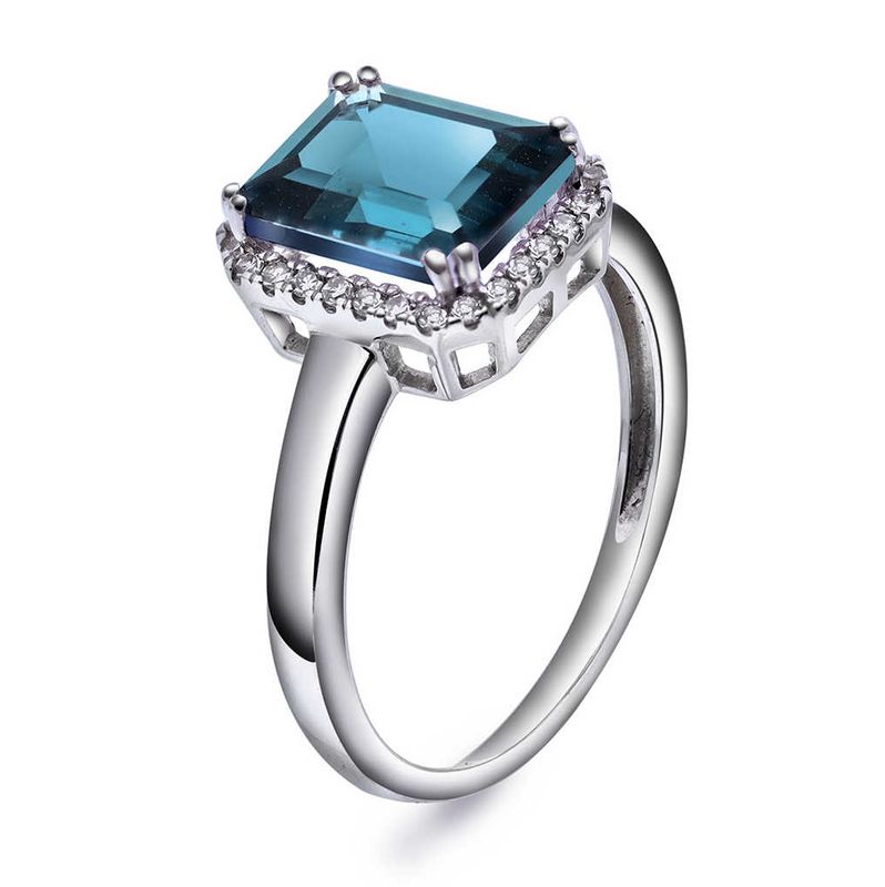 Diamantring i hvitt gull med diamanter 0.14ct w.si