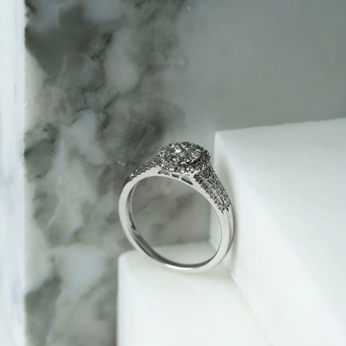 Diamantring med diamanter 0.50 ct w.si